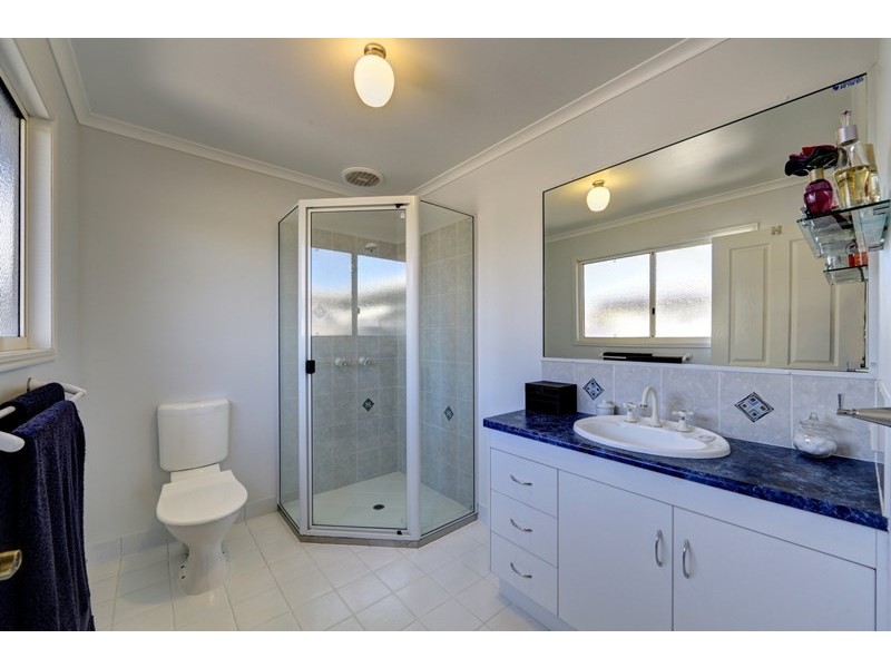 143 Woodbury Drive, South Kolan QLD 4670