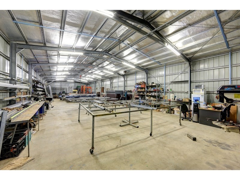 143 Woodbury Drive, South Kolan QLD 4670