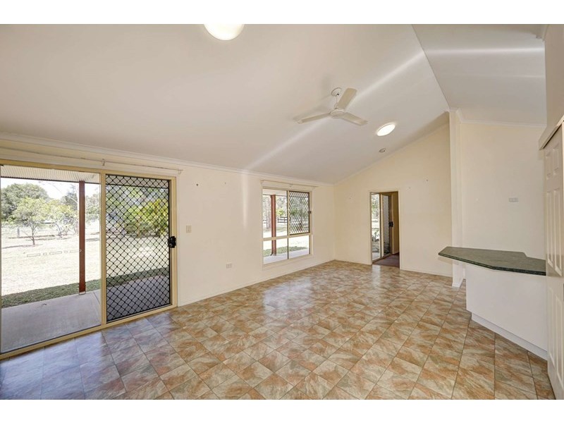 36 Pharlap Parade, Branyan QLD 4670