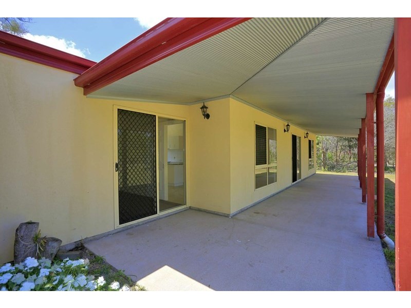 36 Pharlap Parade, Branyan QLD 4670