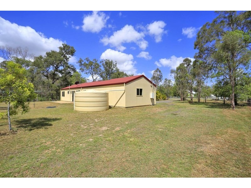 36 Pharlap Parade, Branyan QLD 4670