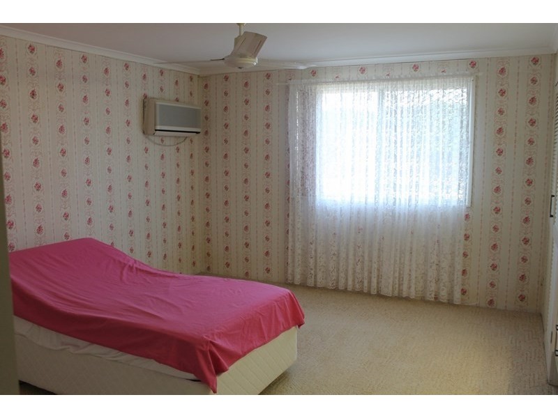 6 The Broadway, Avoca QLD 4670