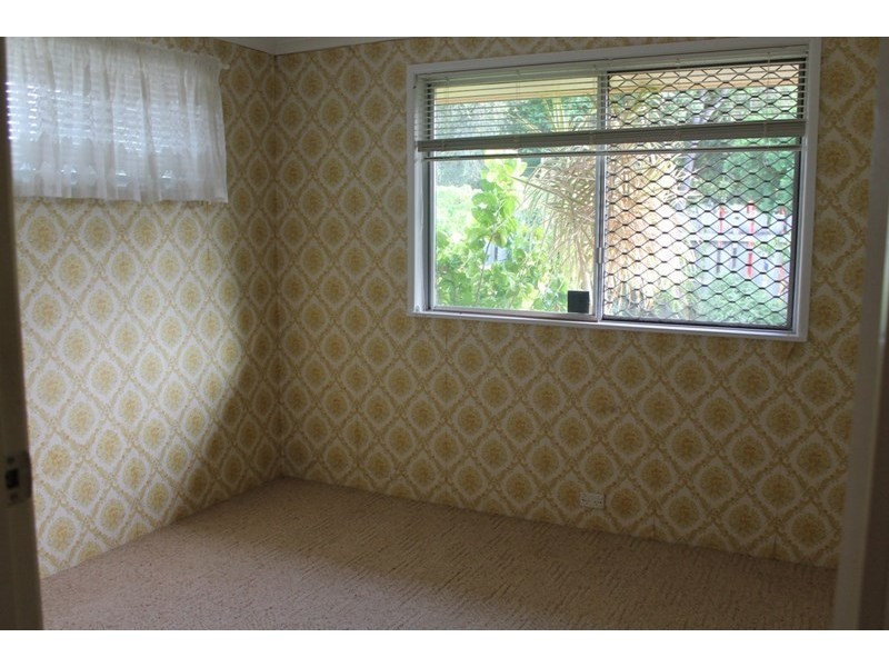 6 The Broadway, Avoca QLD 4670