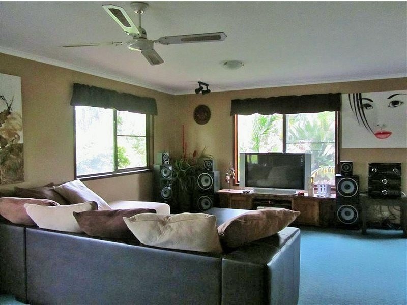 71 Tanderra Drive, South Kolan QLD 4670