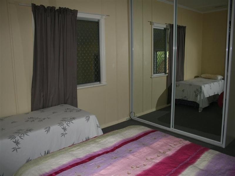 1 Hay Street East, Avenell Heights QLD 4670