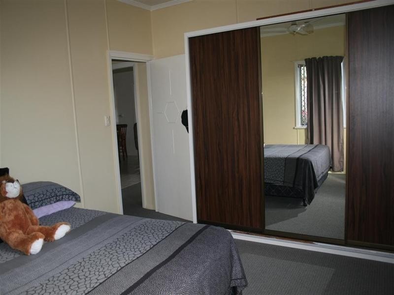 1 Hay Street East, Avenell Heights QLD 4670