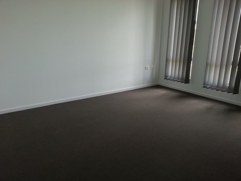 1 Jeune Court, Branyan QLD 4670