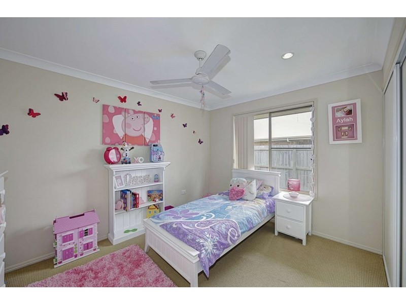 5 Blake Court, Thabeban QLD 4670