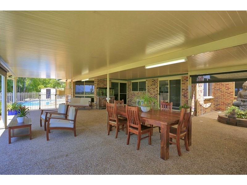 1 Louise Court, Branyan QLD 4670