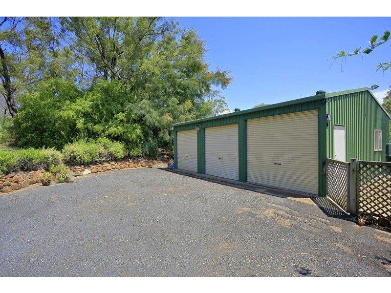 1 Louise Court, Branyan QLD 4670