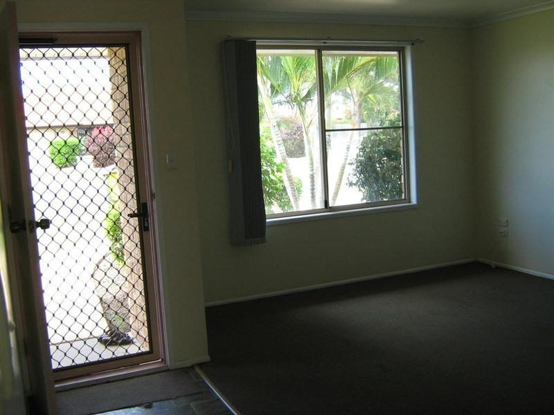 Avenell Heights QLD 4670