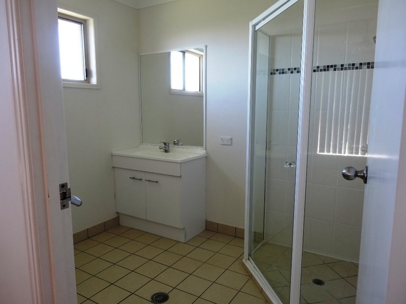 11 Leichhardt, Bargara QLD 4670