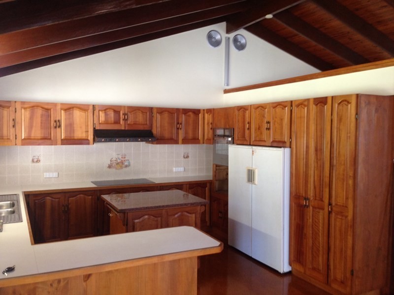 13 Allawah Road, Avenell Heights QLD 4670