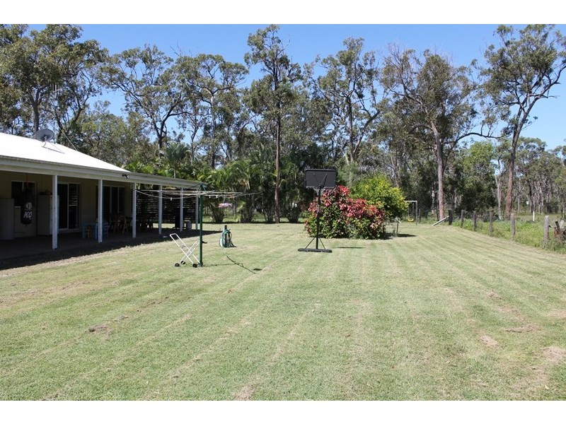 35 Robin Close, Moore Park Beach QLD 4670