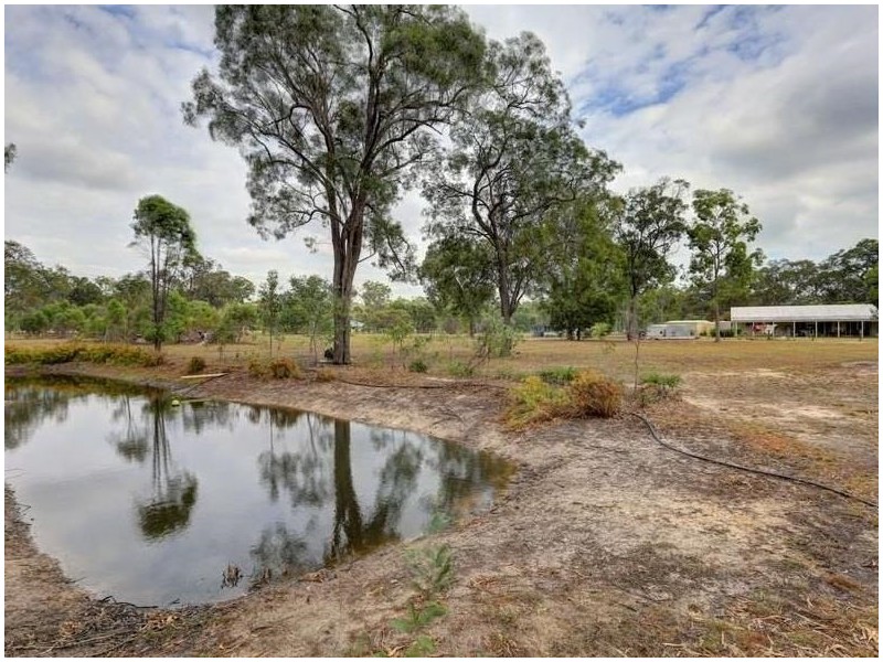 35 Robin Close, Moore Park Beach QLD 4670