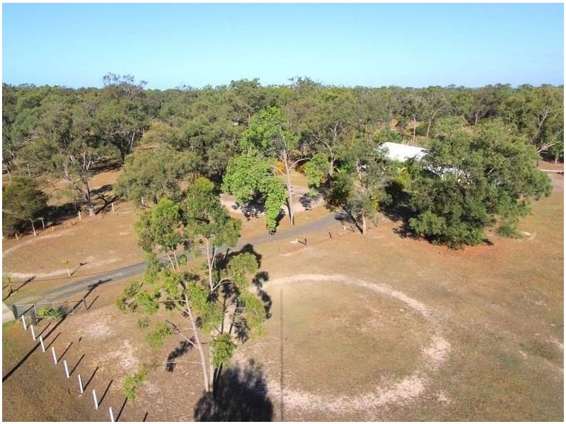 35 Robin Close, Moore Park Beach QLD 4670