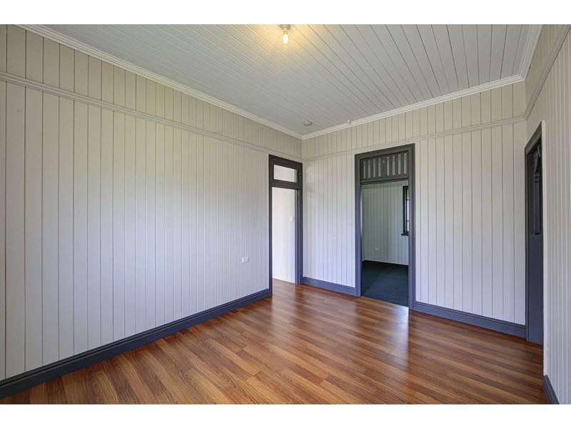 10 Glenmorris Street, Walkervale QLD 4670