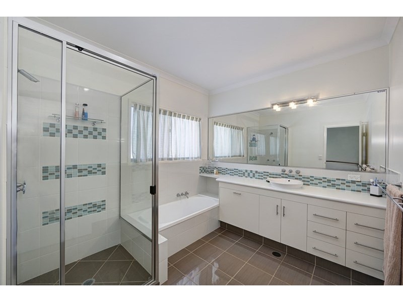 3 Kathleen Drive, Innes Park QLD 4670