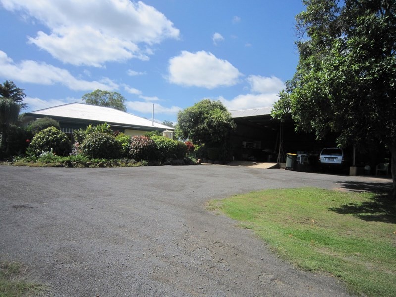 713 Gooburrum Road, Welcome Creek QLD 4670