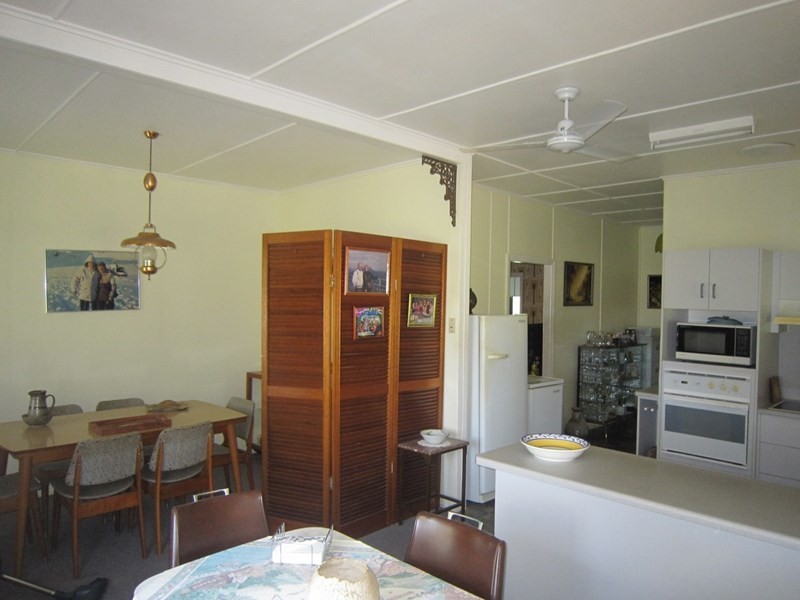 713 Gooburrum Road, Welcome Creek QLD 4670