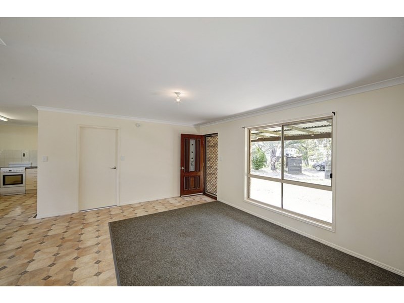 73 Childers Road, Branyan QLD 4670