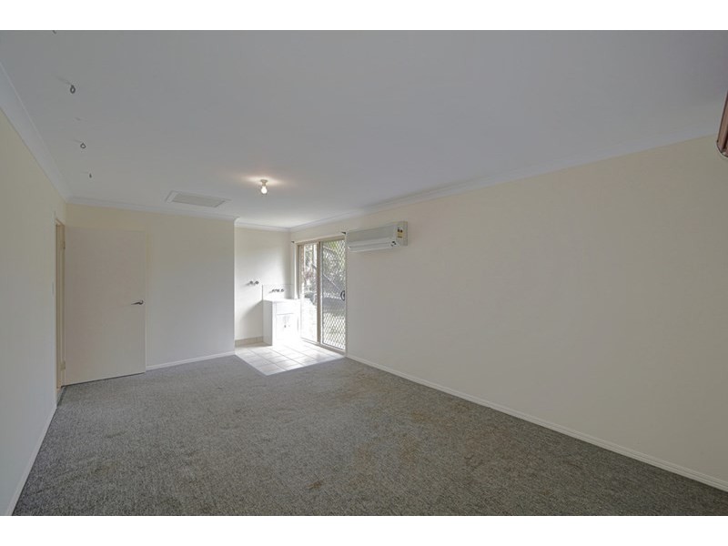 73 Childers Road, Branyan QLD 4670