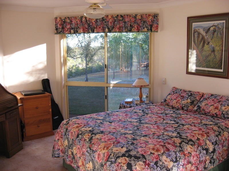 10 Lakeview Drive, Apple Tree Creek QLD 4660