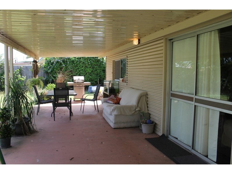 1 Hay Street East, Avenell Heights QLD 4670