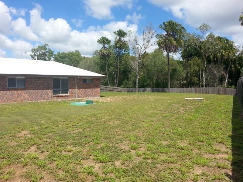 25 Regency Road, Moore Park Beach QLD 4670