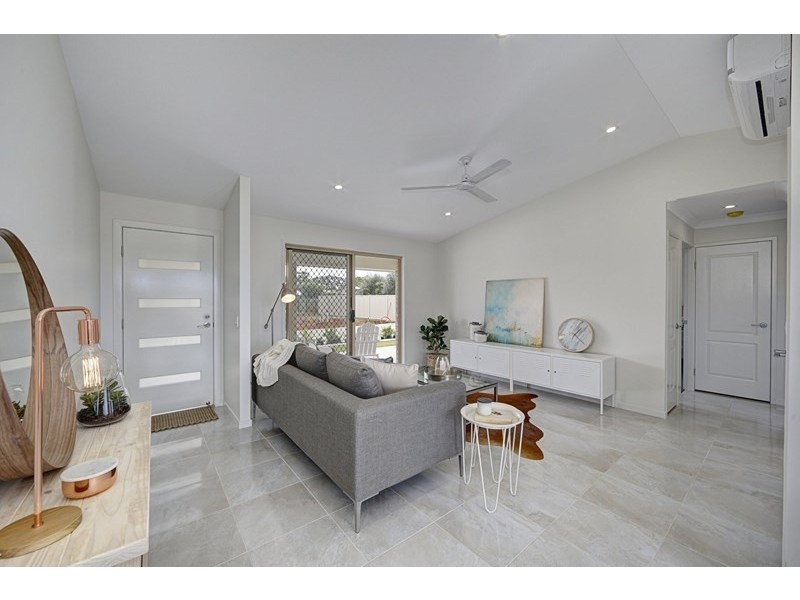 1 and 2/32-34 Heaps Street, Avenell Heights QLD 4670