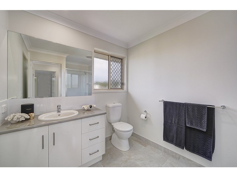 1 and 2/32-34 Heaps Street, Avenell Heights QLD 4670