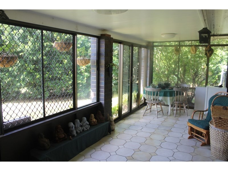 13 Centennial Circuit, Avenell Heights QLD 4670