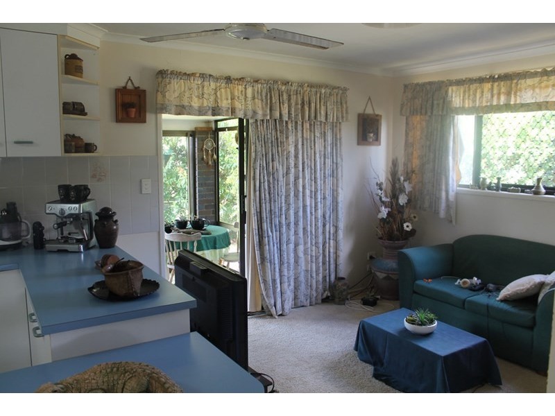 13 Centennial Circuit, Avenell Heights QLD 4670