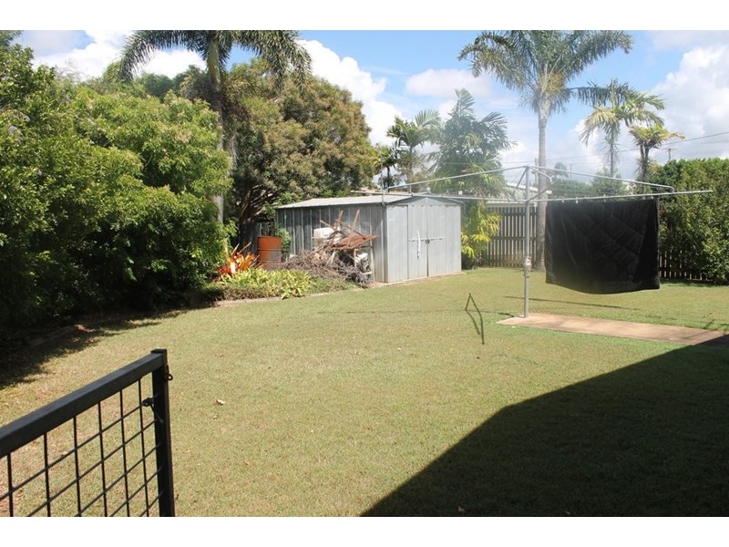 13 Centennial Circuit, Avenell Heights QLD 4670