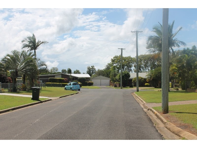 13 Centennial Circuit, Avenell Heights QLD 4670