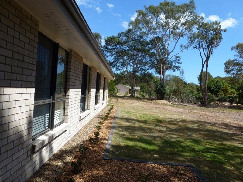 Moore Park Beach QLD 4670