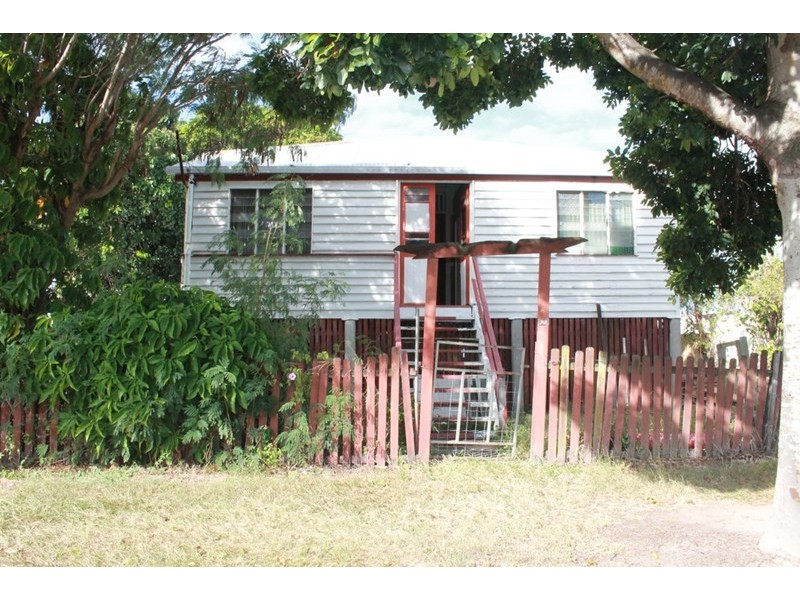 22 Burrum Street, Bundaberg West QLD 4670