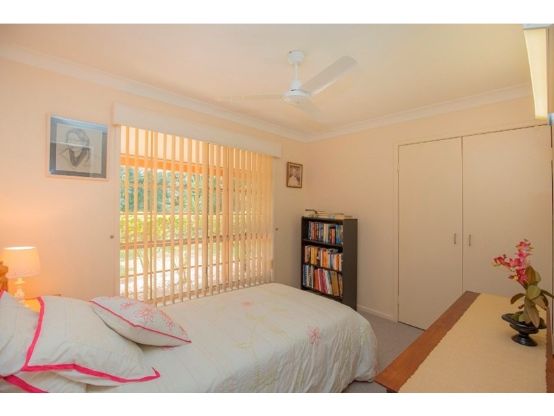 16 Billabong Drive, Gooburrum QLD 4670