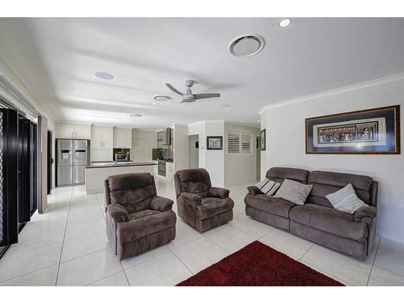 5 Amronel Close, Innes Park QLD 4670
