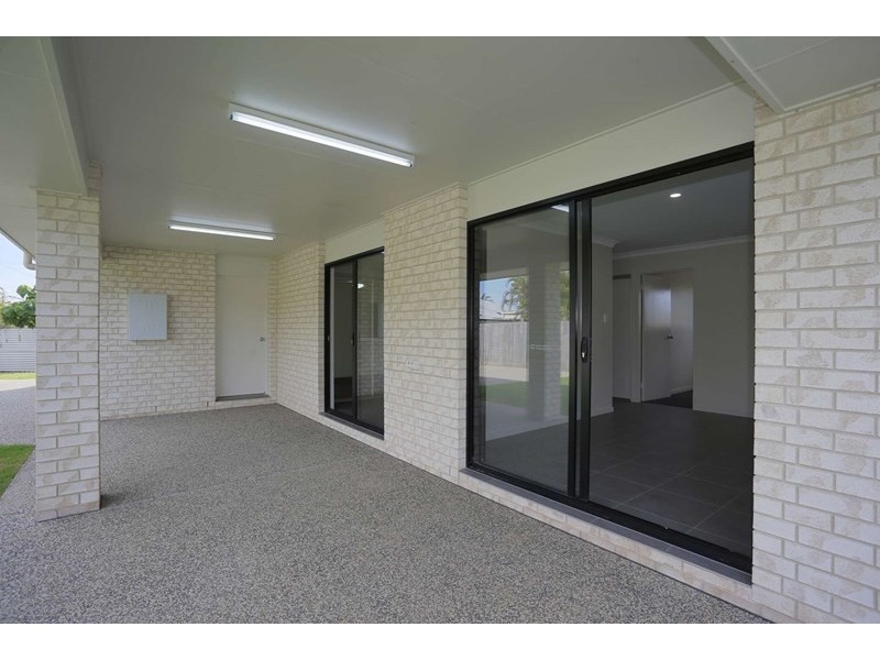 18A Alice Street, Walkervale QLD 4670