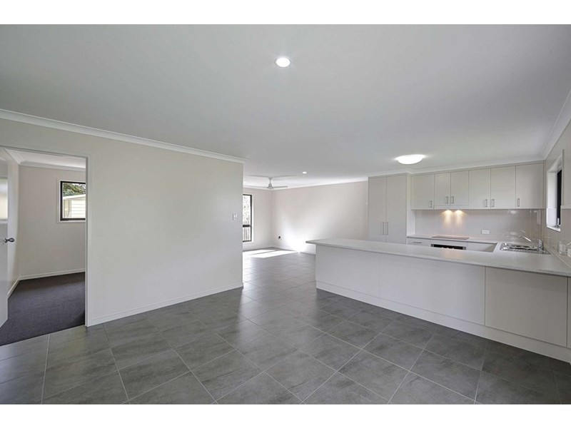 18A Alice Street, Walkervale QLD 4670