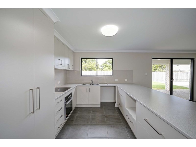 18A Alice Street, Walkervale QLD 4670