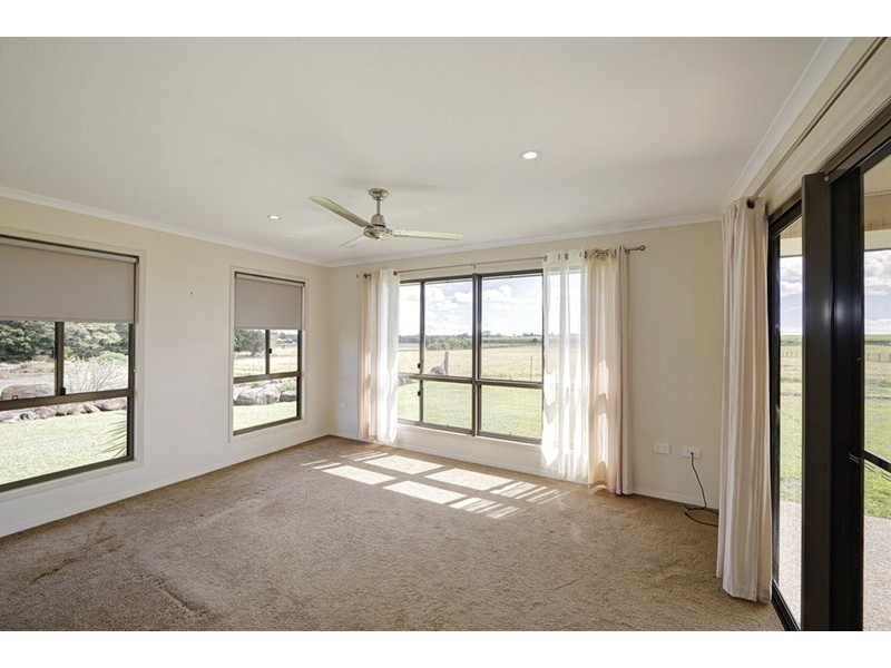 22 Heidkes Road, Windermere QLD 4670