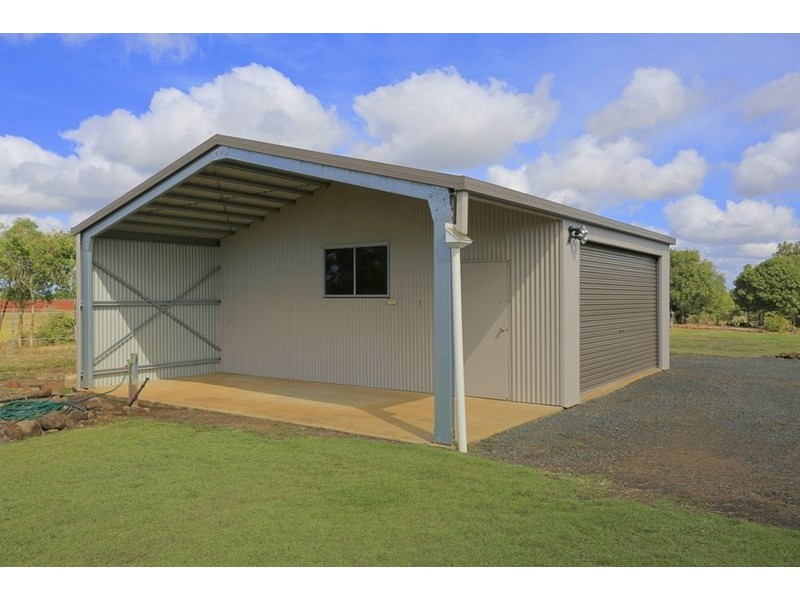 22 Heidkes Road, Windermere QLD 4670