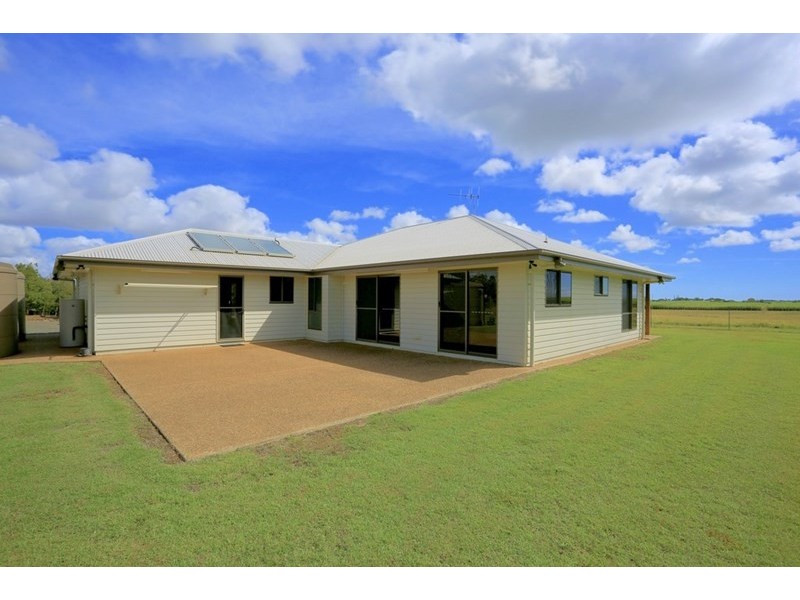 22 Heidkes Road, Windermere QLD 4670