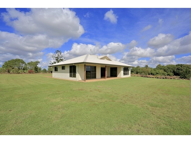 22 Heidkes Road, Windermere QLD 4670