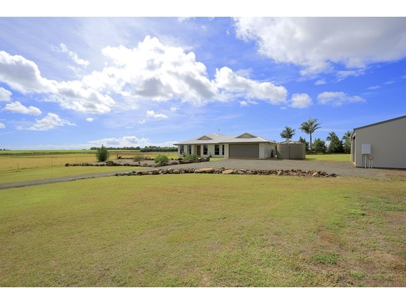 22 Heidkes Road, Windermere QLD 4670