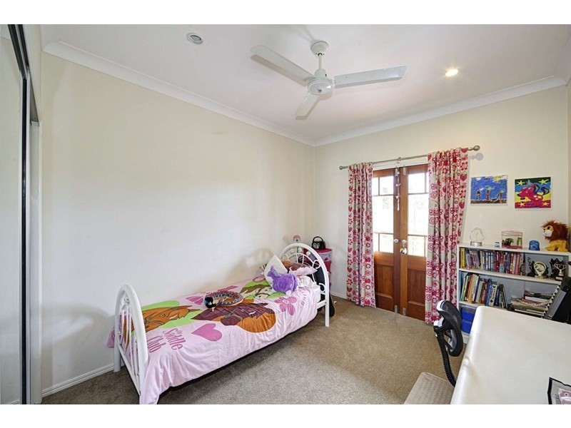 657 Pine Creek Road, Pine Creek QLD 4670