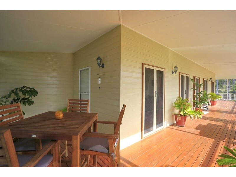 657 Pine Creek Road, Pine Creek QLD 4670