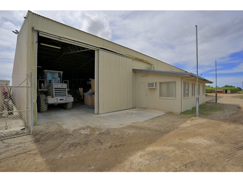 90 Thomasens Road, Alloway QLD 4670